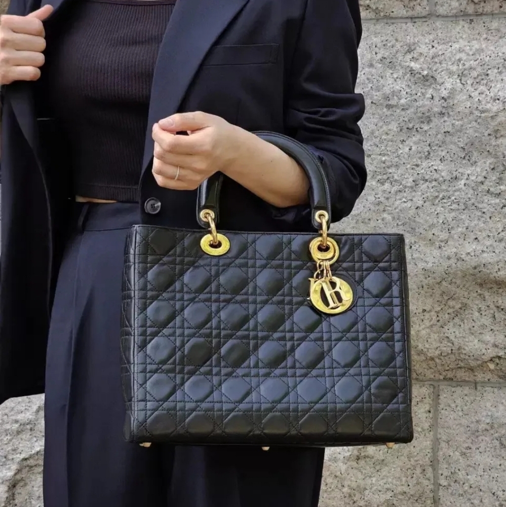 Dior Lady Bag Canage Lambskin Tote Bag - Picture 3 of 16
